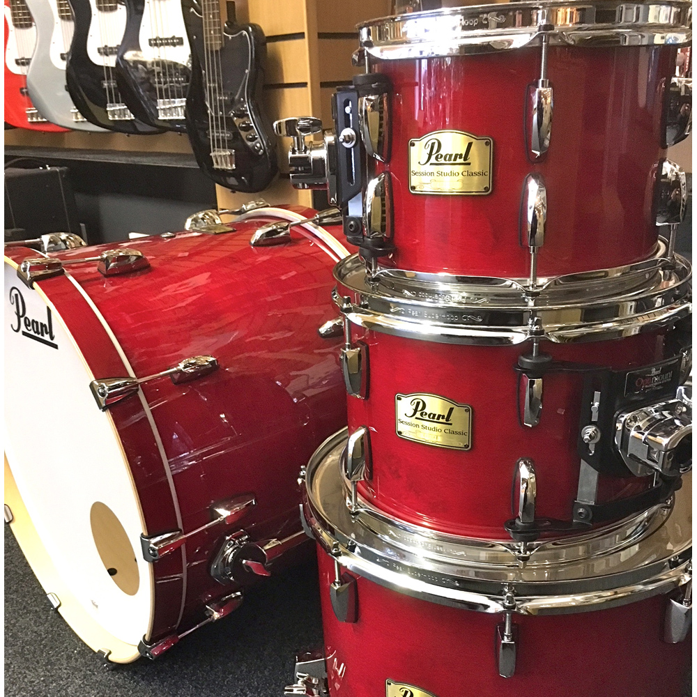 Pearl Drums Nottingham Session Studio Classic in Red Pearl Drums